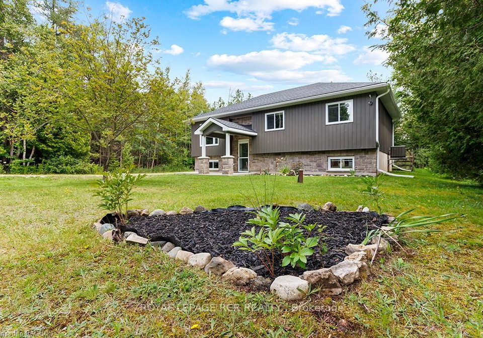 619-pike-bay-road-northern-bruce-peninsula-ontario-x10846002