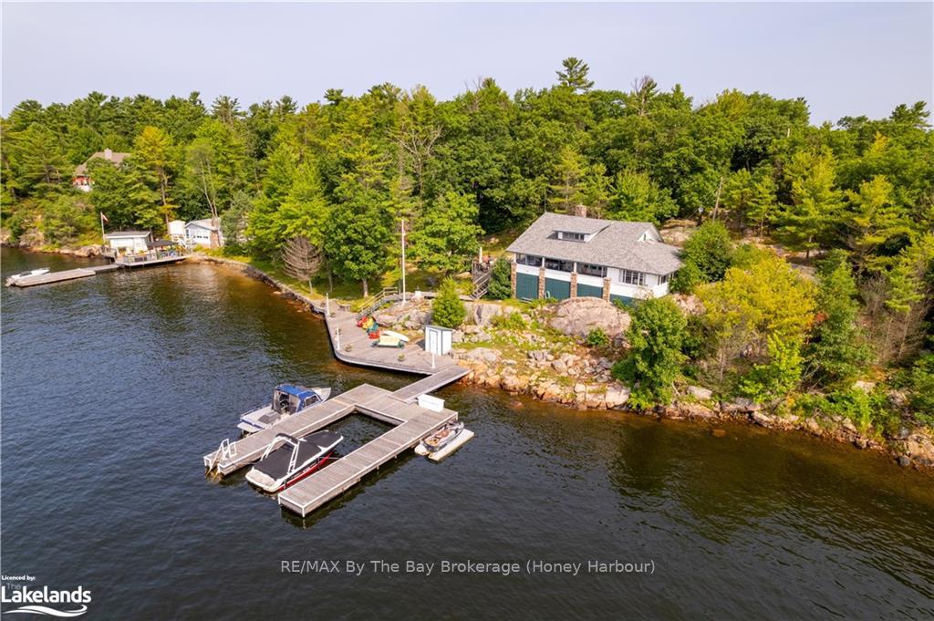 2602-is-820-georgian-bay-georgian-bay-ontario-x10895129