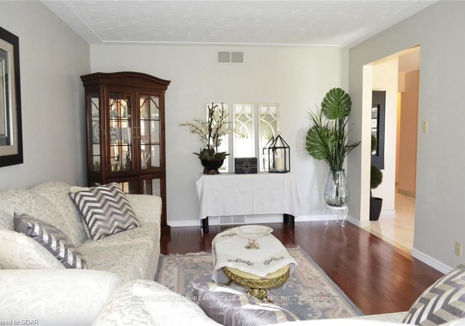 82-west-acres-crescent-kitchener-ontario-x11215194