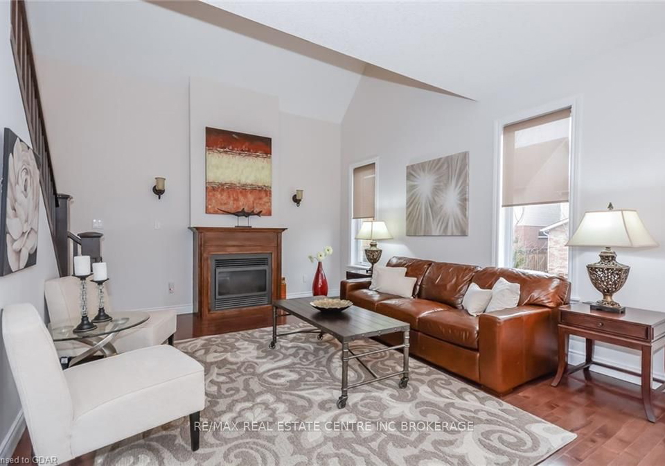 9-geddes-crescent-guelph-ontario-x11246386