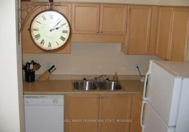35-roehampton-crescent-guelph-ontario-x11268420