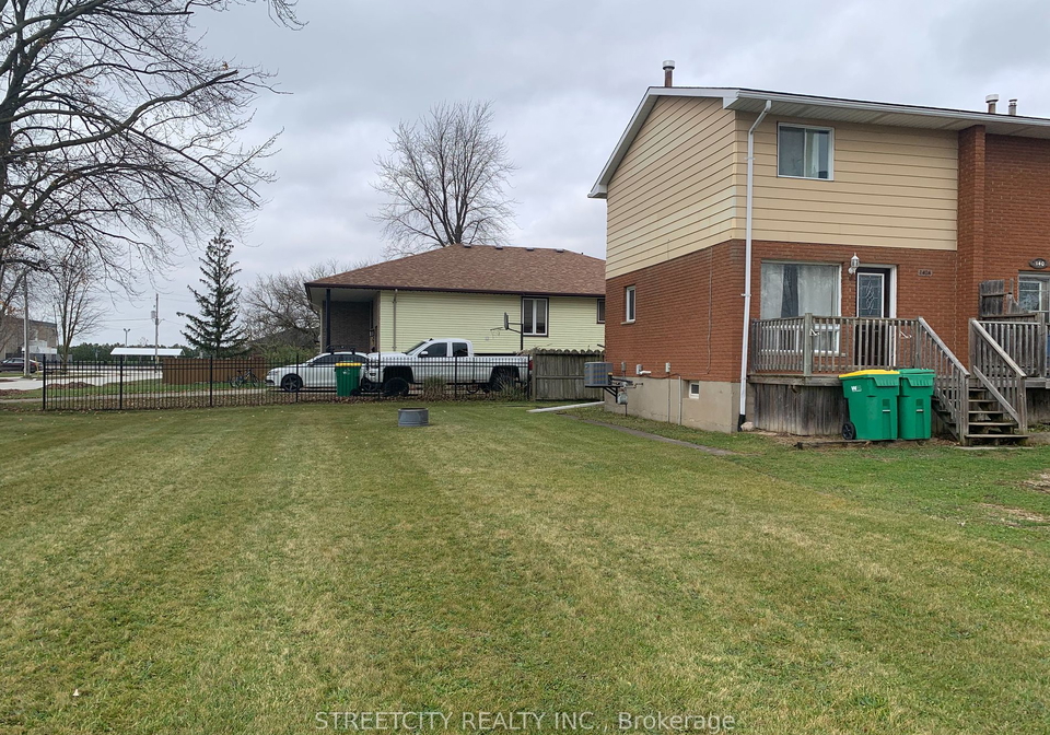 140-symes-street-w-southwest-middlesex-ontario-x11540398