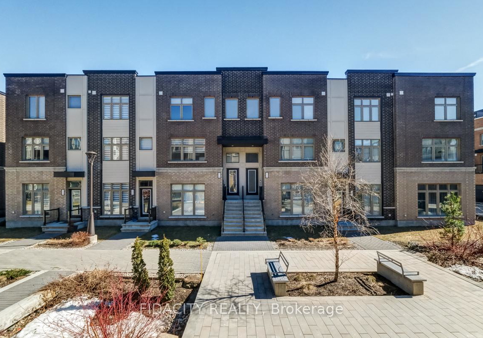 528-ozawa-private-e-manor-park-cardinal-glen-and-area-ontario-x11824221