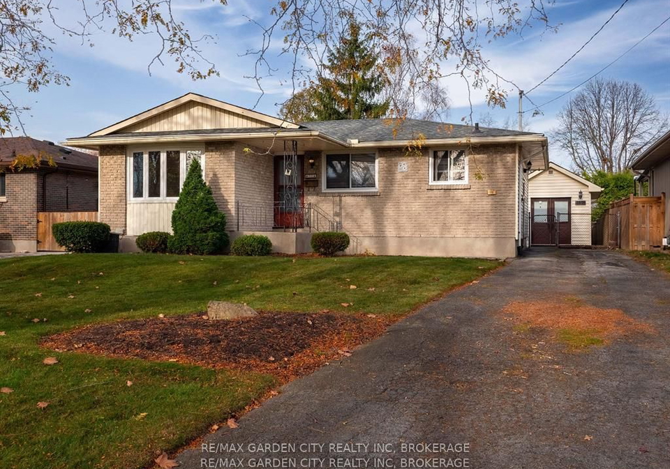 10-cindy-drive-st-catharines-ontario-x11825313