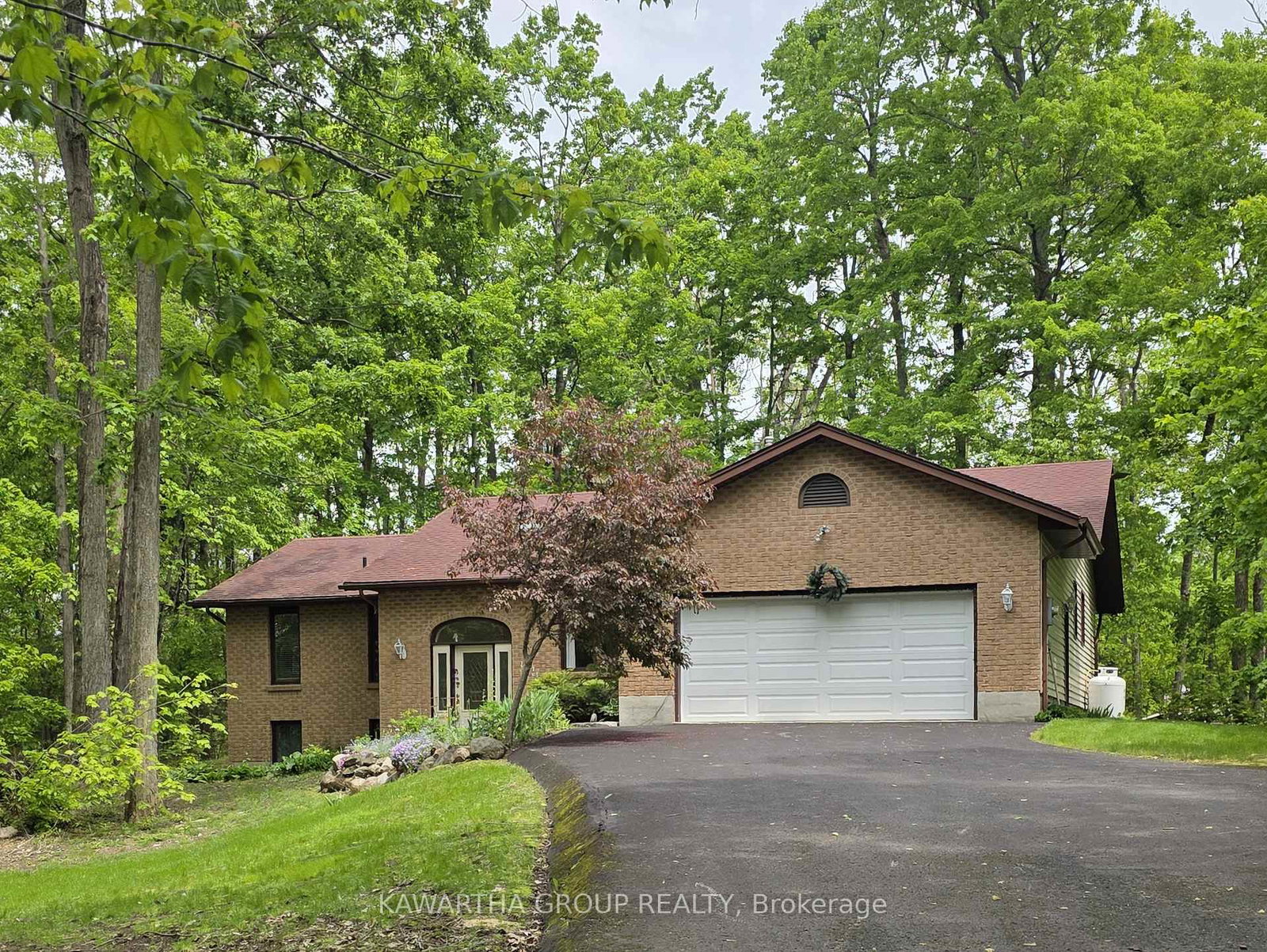 29-golf-club-crescent-n-kawartha-lakes-ontario-x11884319