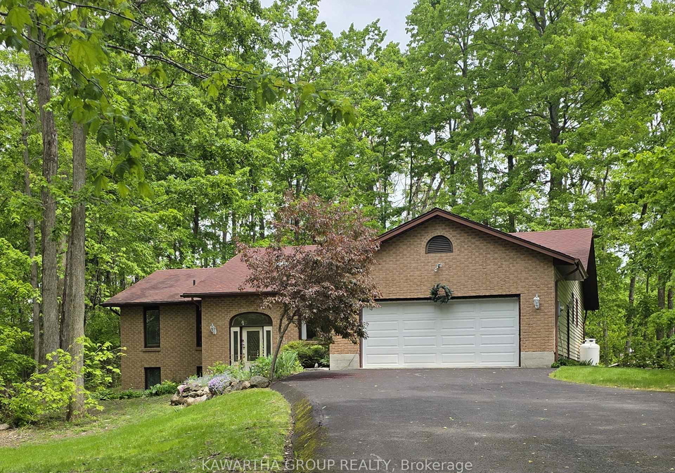 29-golf-club-crescent-n-kawartha-lakes-ontario-x11884319
