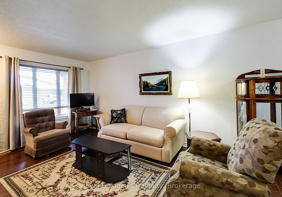 302-park-street-w-west-grey-ontario-x11892373