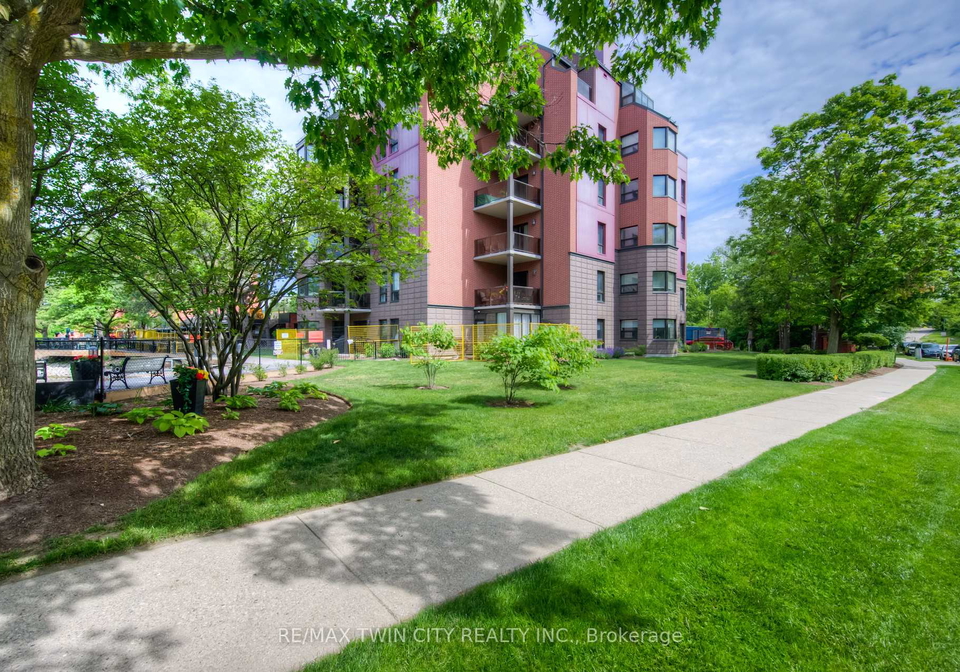 50-blue-springs-drive-waterloo-ontario-x11895354