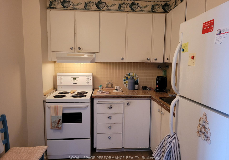 915-elmsmere-road-beacon-hill-north-south-and-area-ontario-x11895765