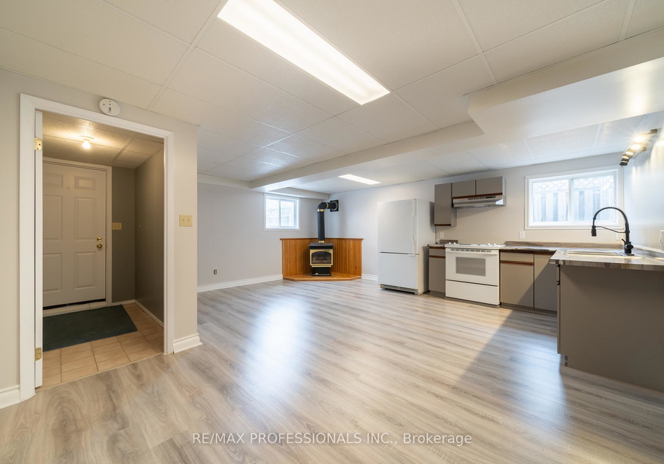 33-woodland-drive-welland-ontario-x11908895