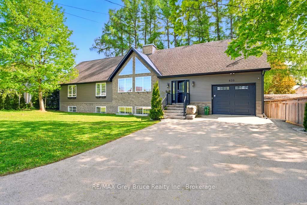 635-18th-street-e-owen-sound-ontario-x11909353