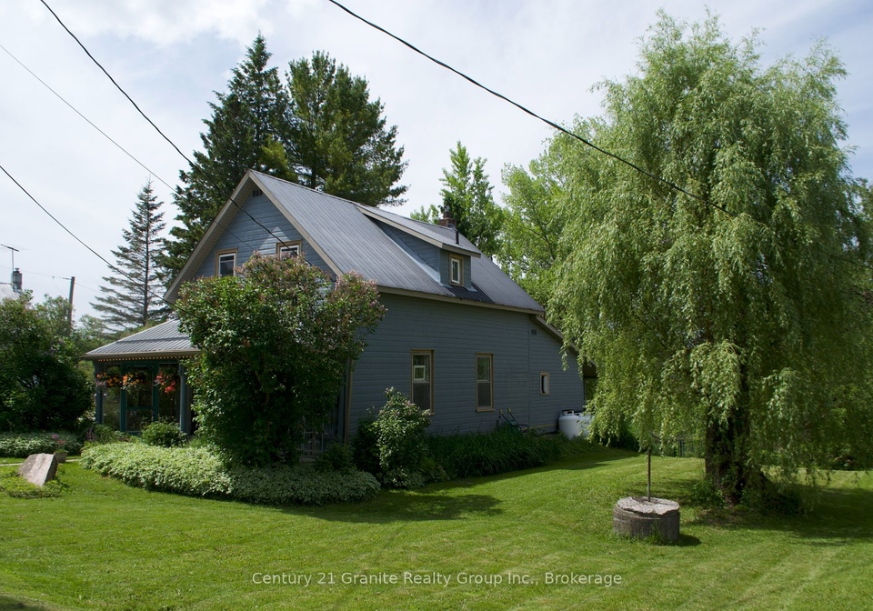 15-newcastle-street-minden-hills-ontario-x11913745