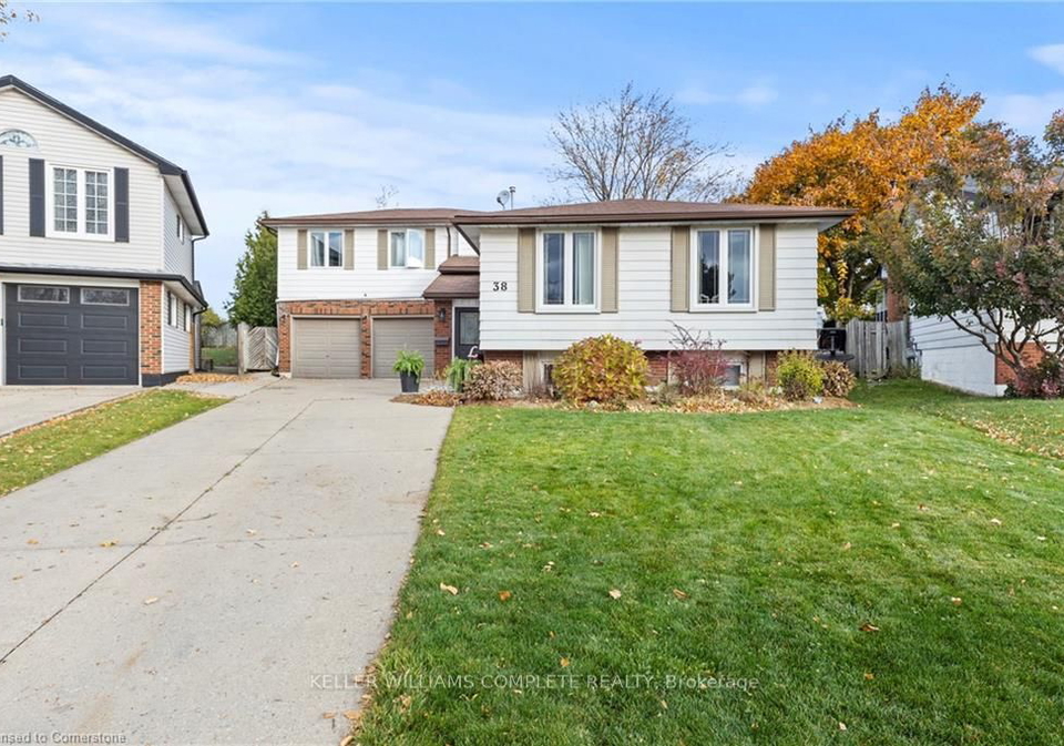 38-brett-court-hamilton-ontario-x11914055