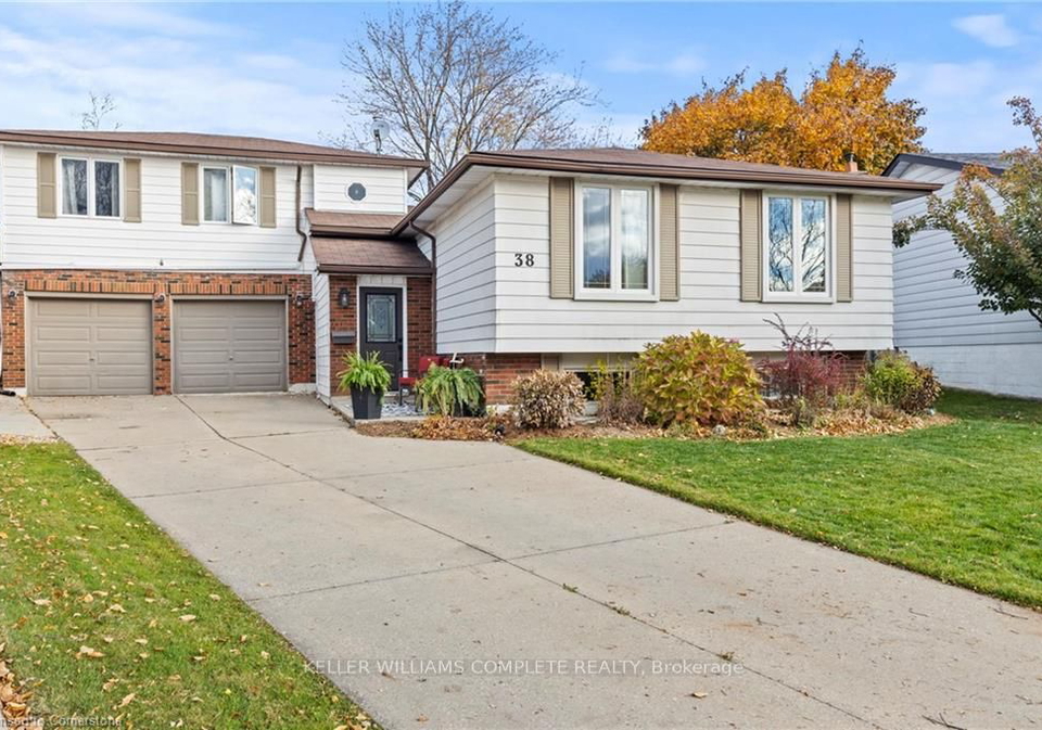 38-brett-court-hamilton-ontario-x11914055