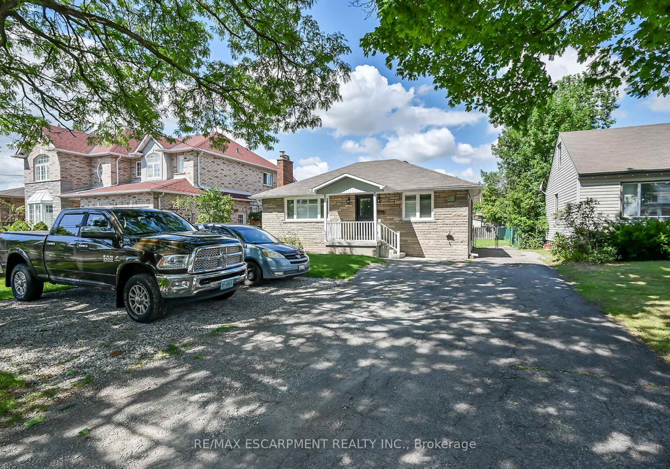 221-gray-road-hamilton-ontario-x11919016