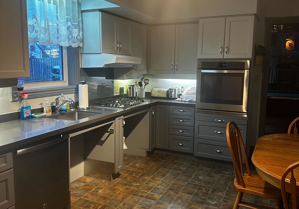 860-muskoka-road-s-gravenhurst-ontario-x11920332