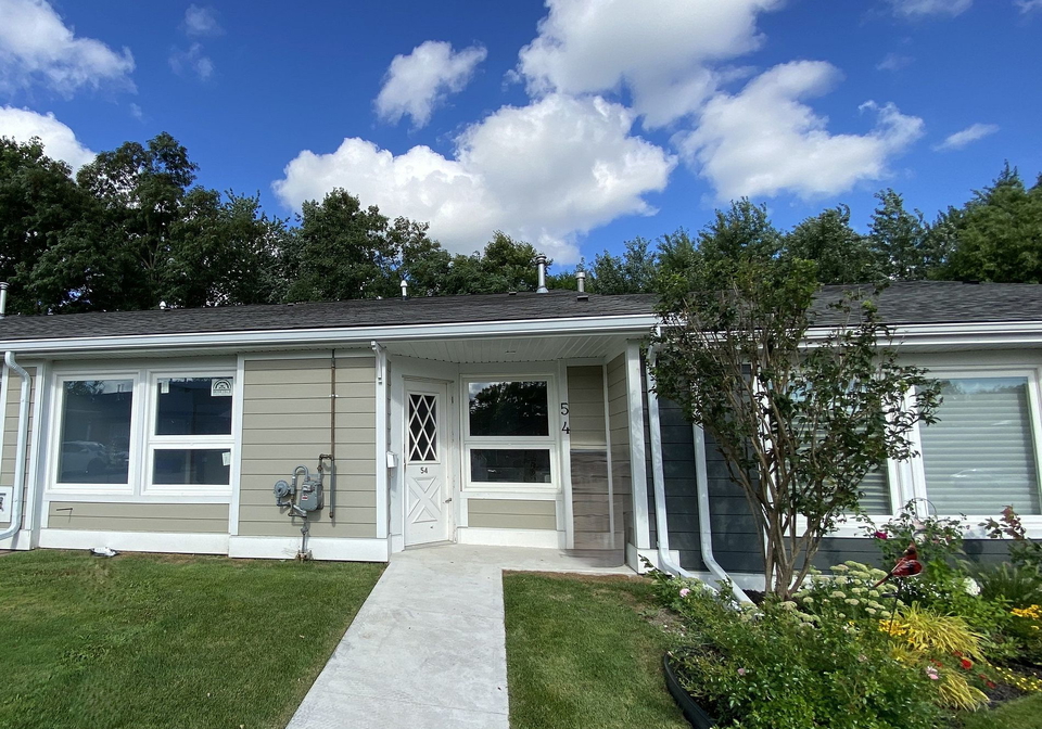54-szollosy-circle-hamilton-ontario-x11923324