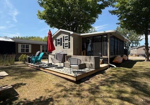 486-county-road-18-prince-edward-county-ontario-x11926077