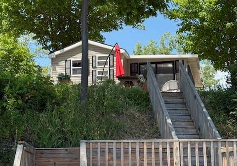 486-county-road-18-prince-edward-county-ontario-x11926077