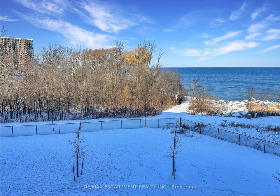 125-shoreview-place-hamilton-ontario-x11929883