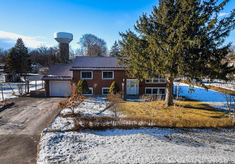 181-colonial-road-quinte-west-ontario-x11936188
