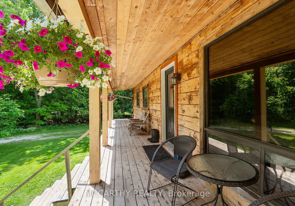 111334-sideroad-11-line-southgate-ontario-x11939064