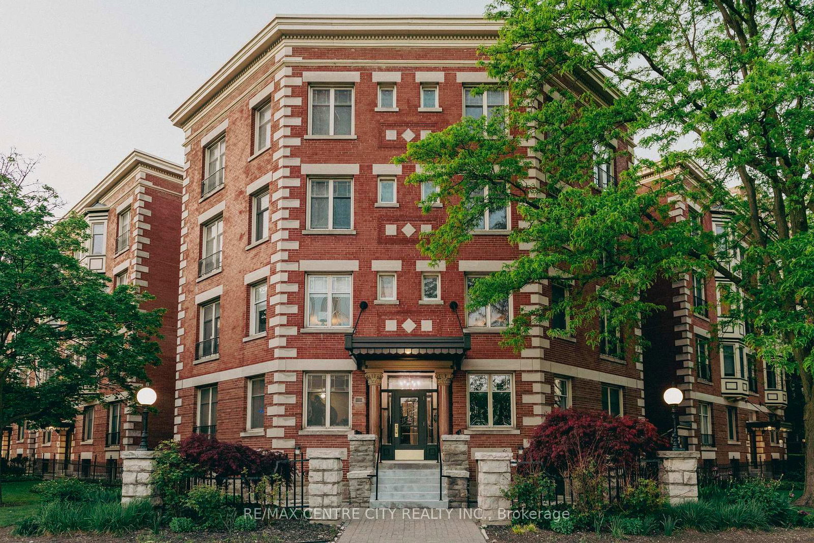 460-wellington-street-s-london-ontario-x11939143