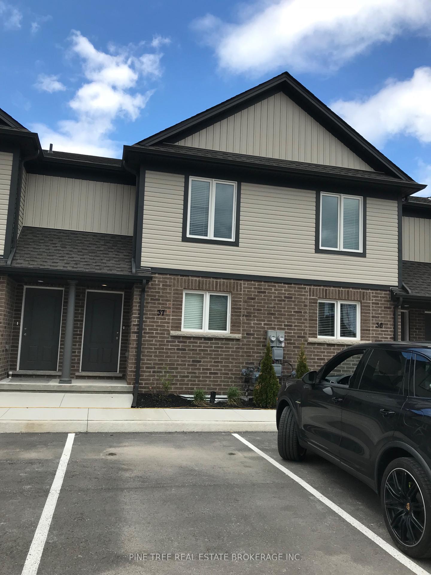 7768-ascot-circle-niagara-falls-ontario-x11940207
