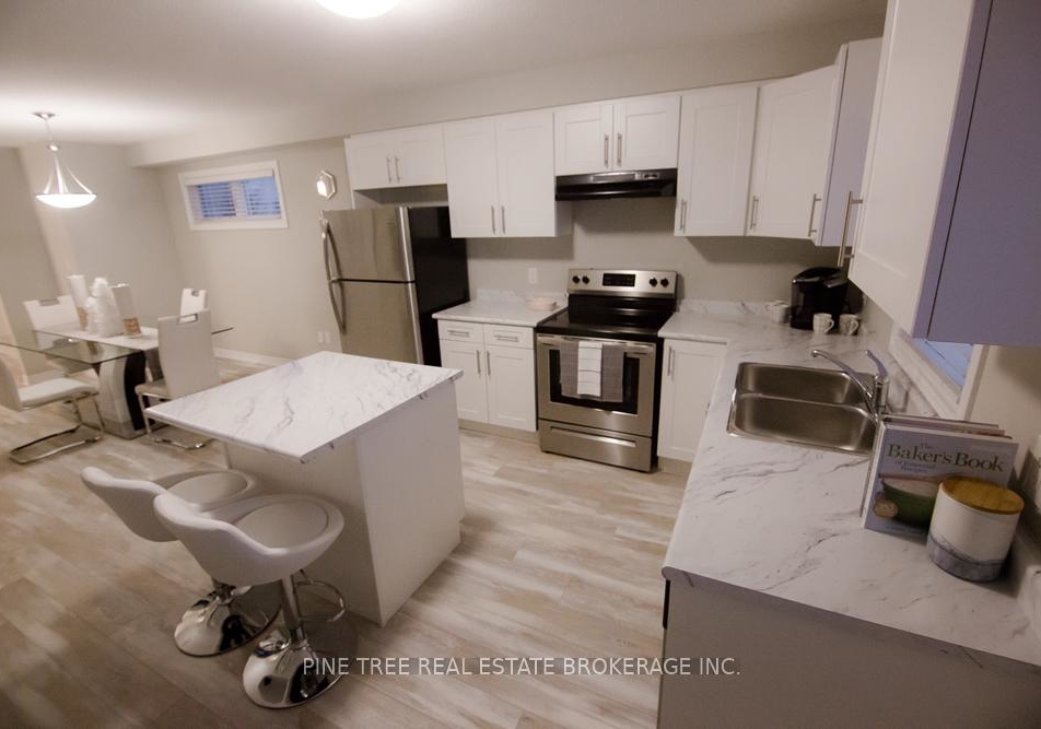 7768-ascot-circle-niagara-falls-ontario-x11940207