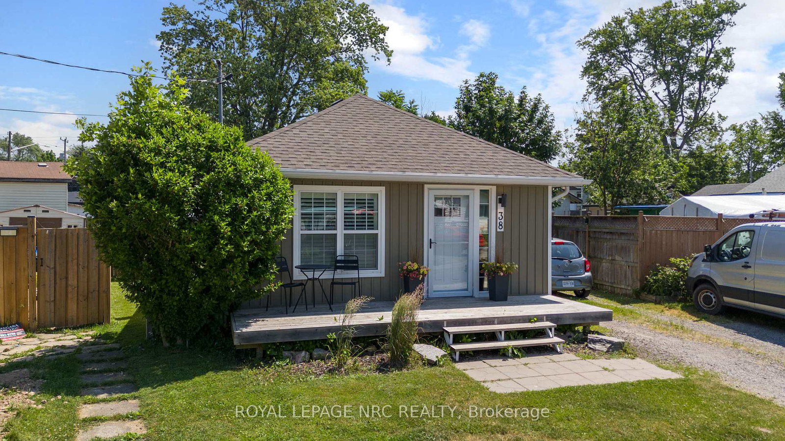 38-lincoln-road-e-fort-erie-ontario-x11947981