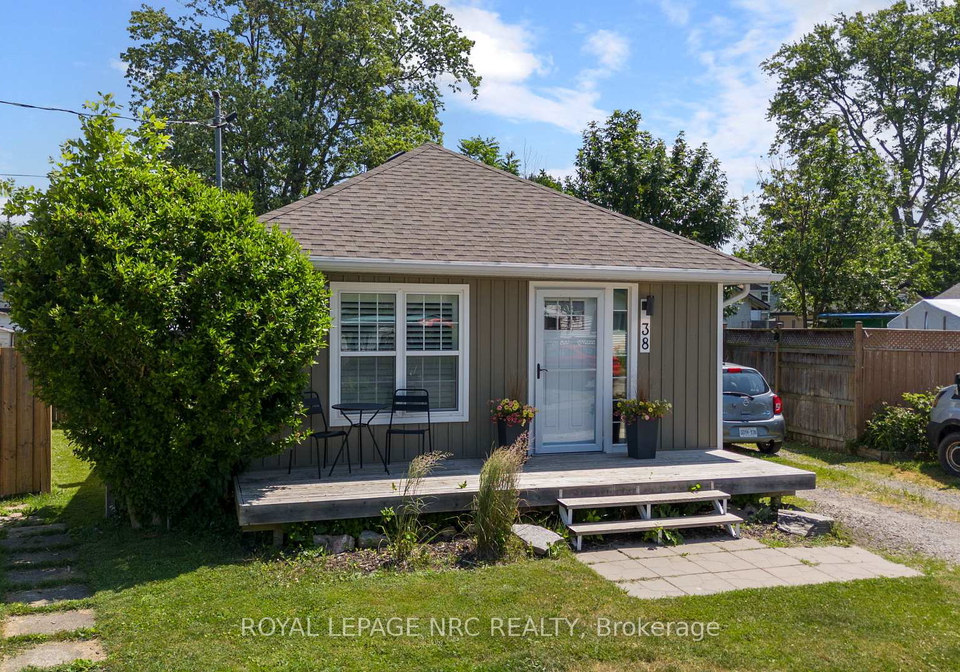 38-lincoln-road-e-fort-erie-ontario-x11947981