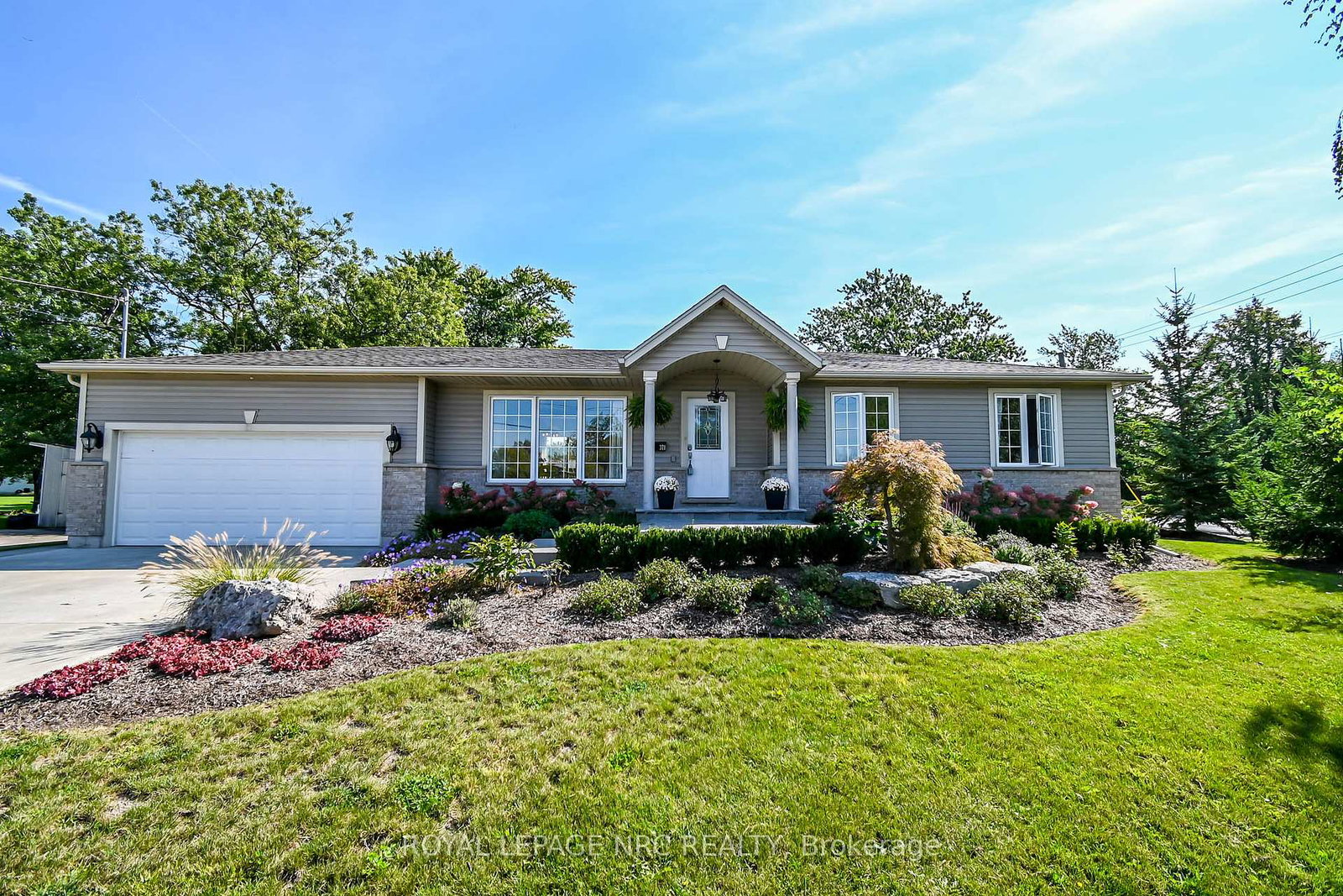 371-riverside-drive-welland-ontario-x11950588