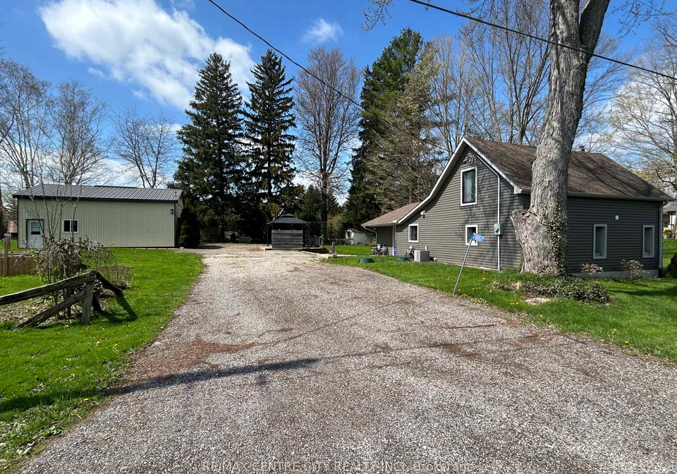 7957-argyle-street-southwold-ontario-x11952151