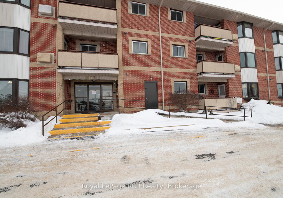 497-birmingham-st-east-street-e-wellington-north-ontario-x11954806