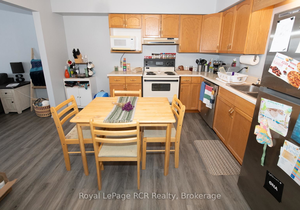 497-birmingham-st-east-street-e-wellington-north-ontario-x11954806