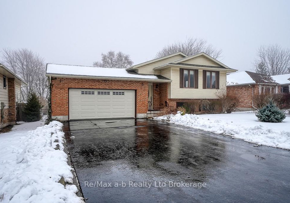 273-whiting-street-ingersoll-ontario-x11955571