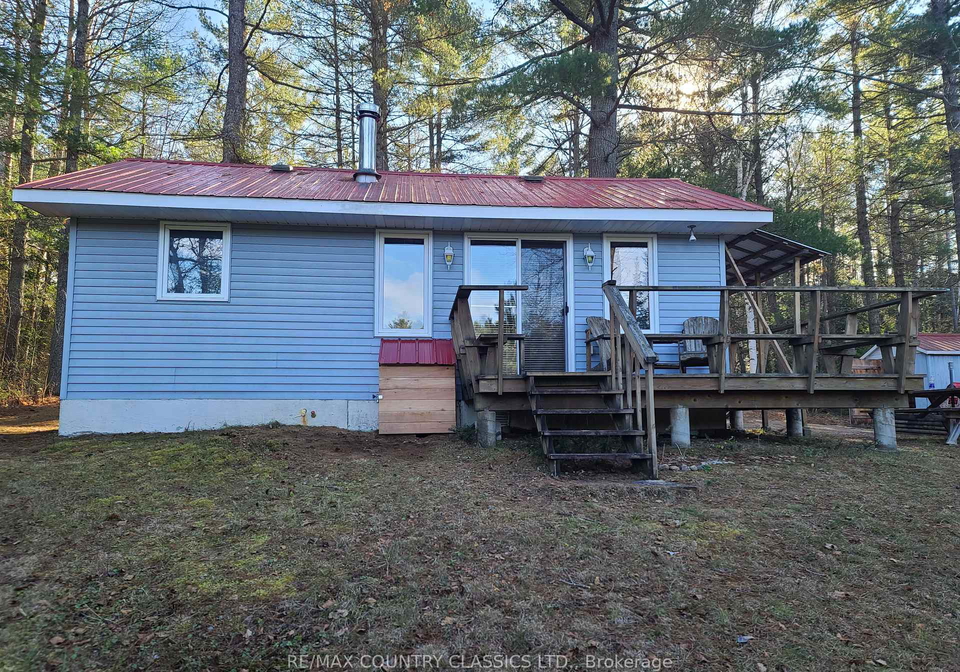 111-suncrest-lane-madawaska-valley-ontario-x11955794