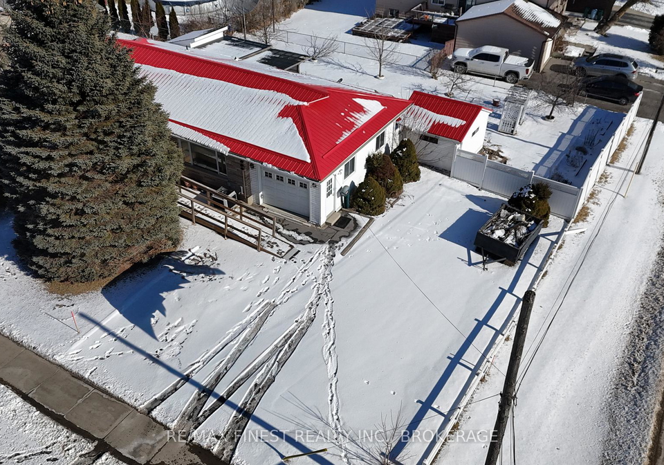 676-collins-bay-road-kingston-ontario-x11957905