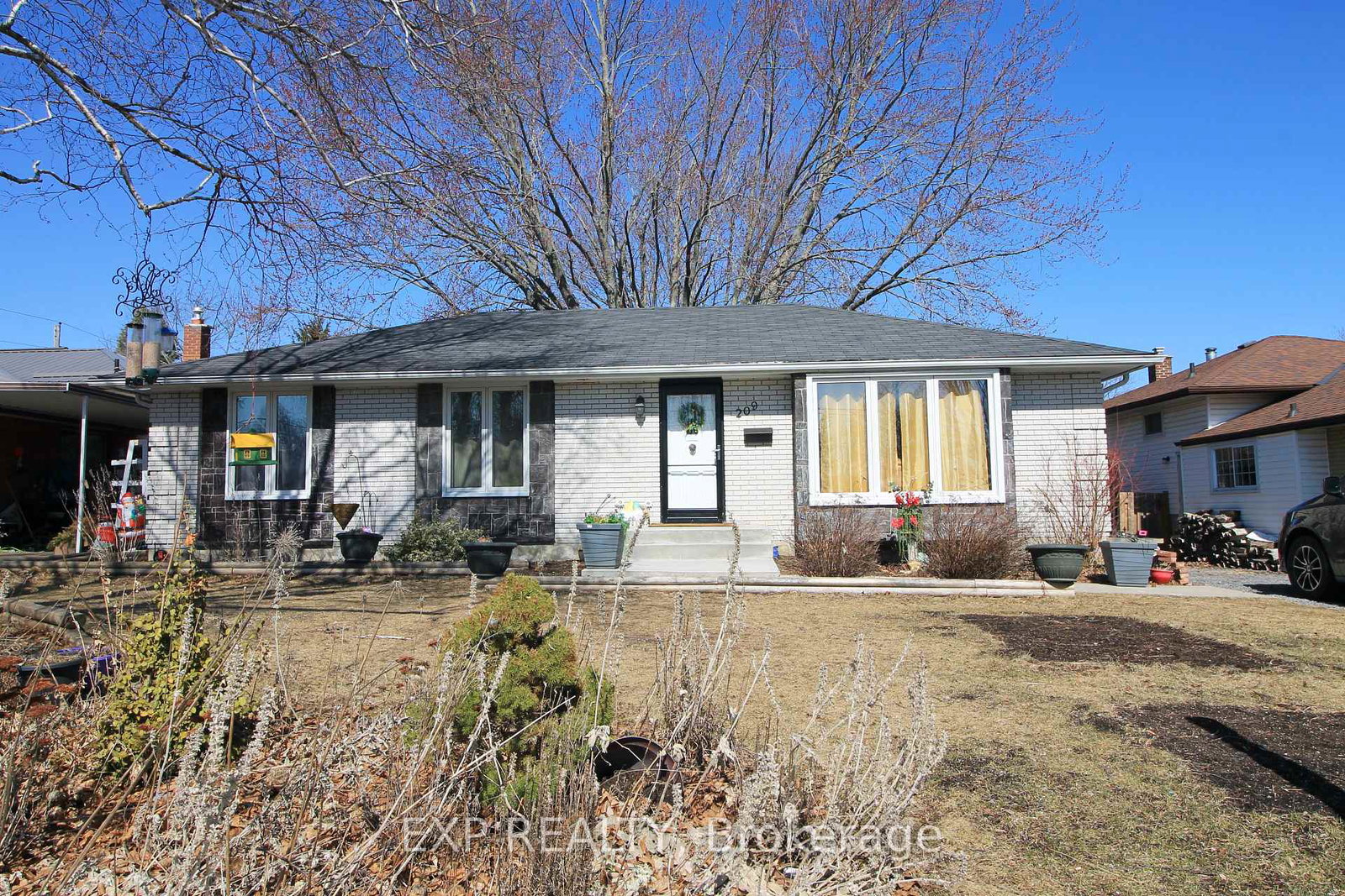 209-king-street-greater-napanee-ontario-x11959870