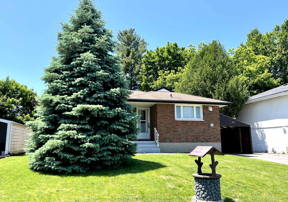 216-union-street-greater-napanee-ontario-x11966836