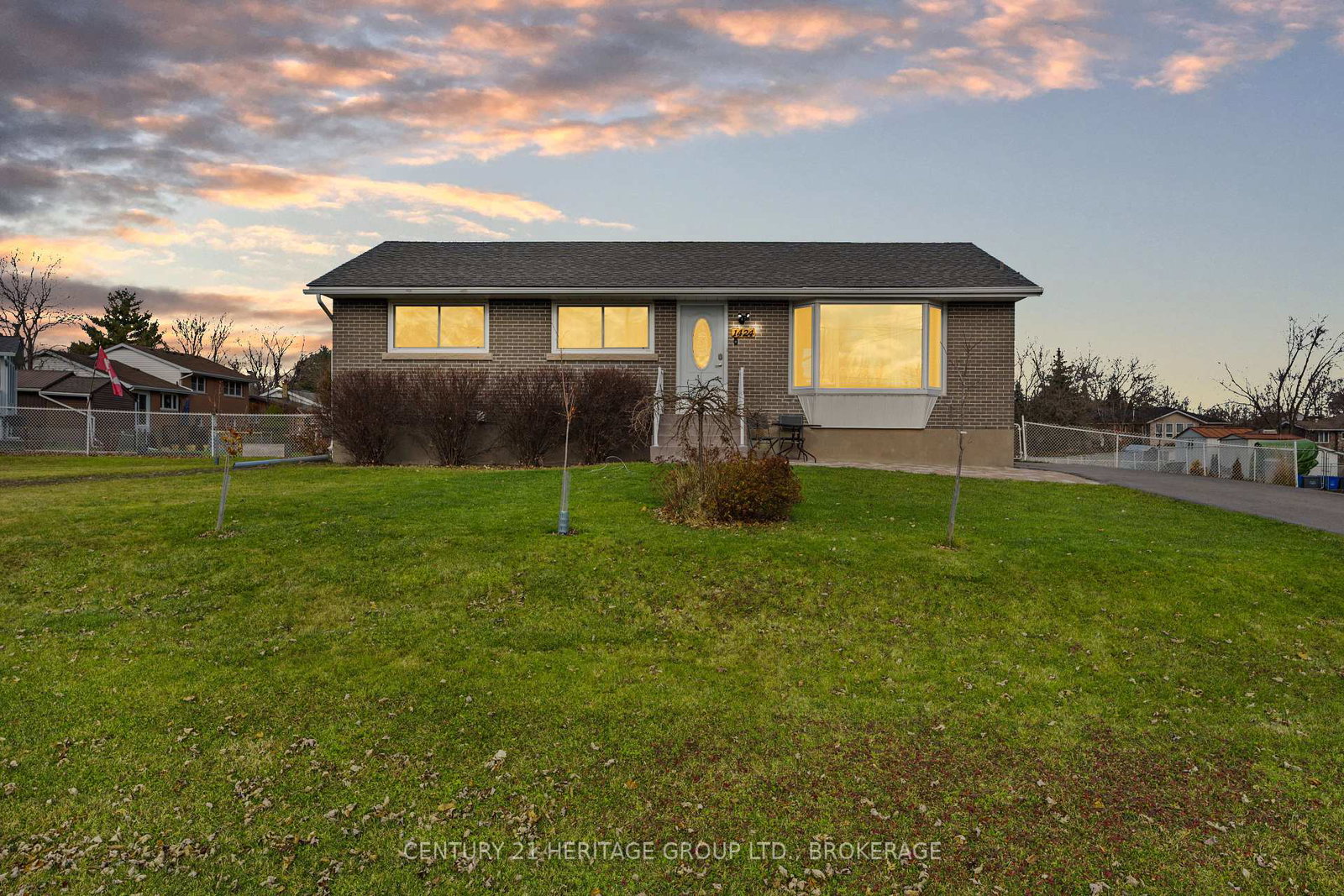 1424-woodfield-crescent-kingston-ontario-x11971344