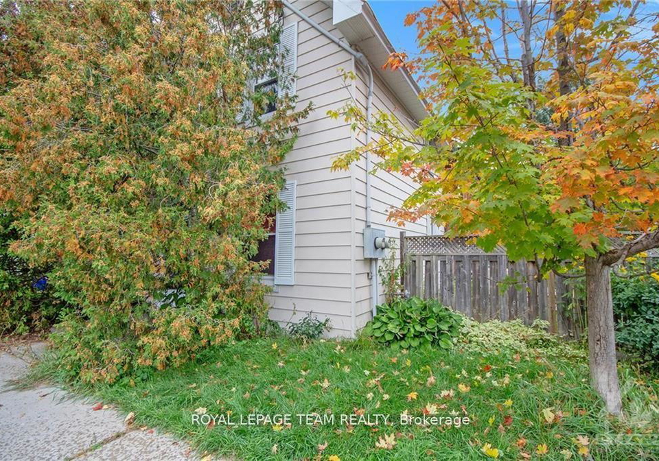 161-163-hinchey-avenue-ottawa-ontario-x11972247