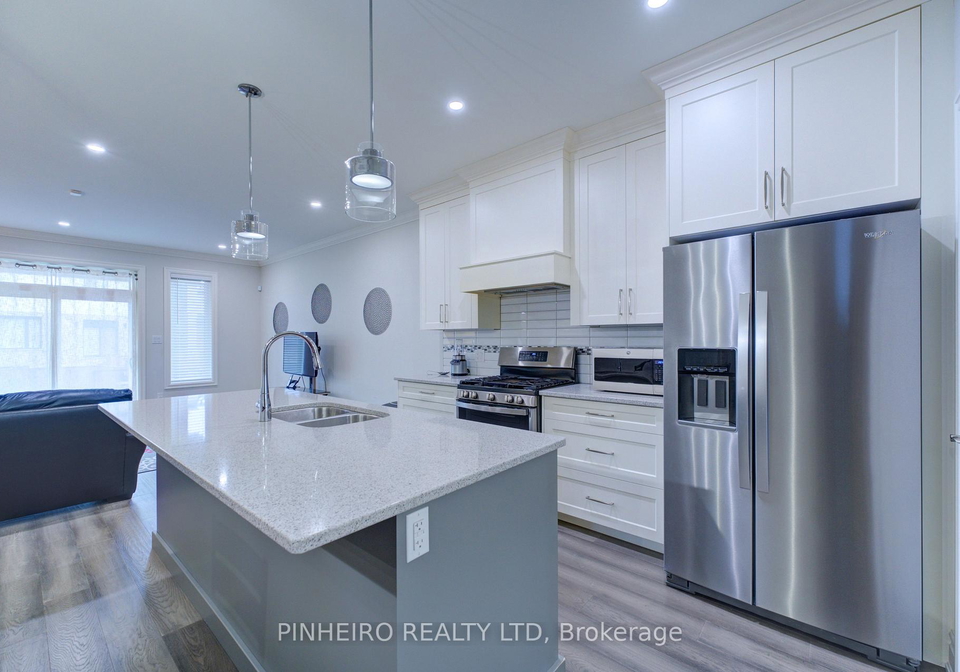 118-spencer-avenue-lucan-biddulph-ontario-x11973744