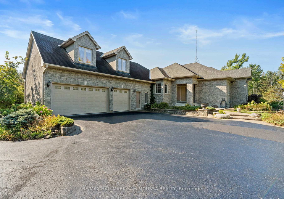 4-lockmasters-lane-north-grenville-ontario-x11978723