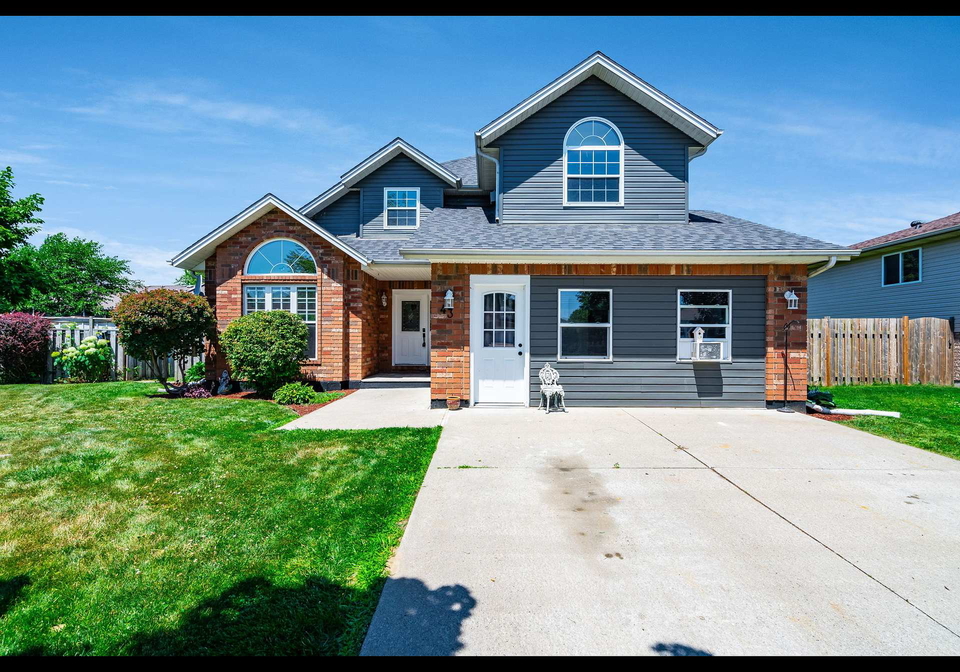 43-eastgrove-crescent-leamington-ontario-x11979082