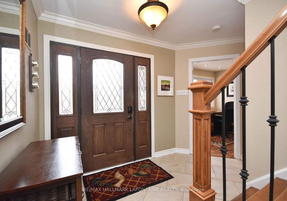 774-eastbourne-avenue-s-ottawa-ontario-x11984236