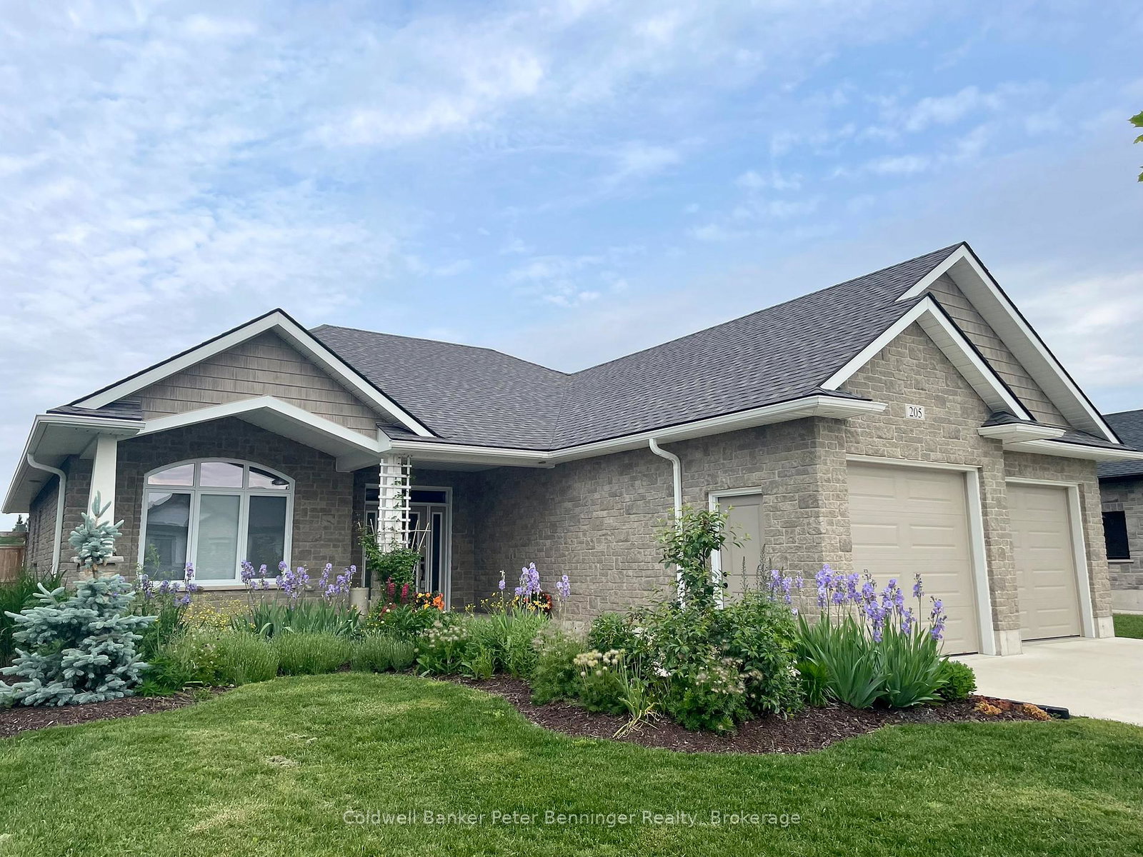 205-irishwood-lane-brockton-ontario-x11985976