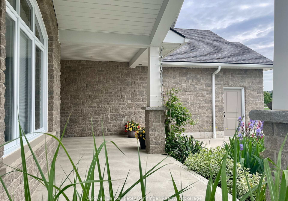 205-irishwood-lane-brockton-ontario-x11985976