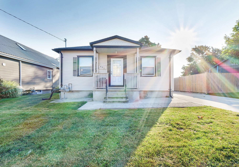 456-andrew-street-south-huron-ontario-x11992281