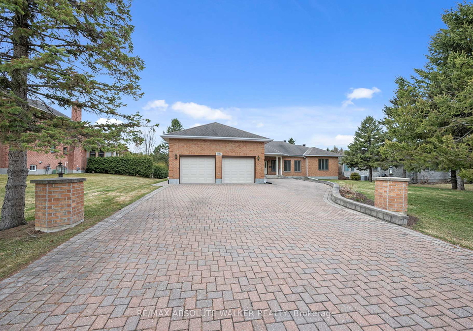 1072-bravar-drive-ottawa-ontario-x11992861